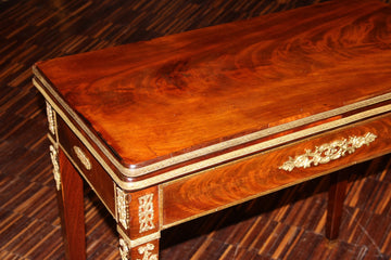 Tavolino da gioco francese stile Impero del 1800 in legno di mogano con bronzi