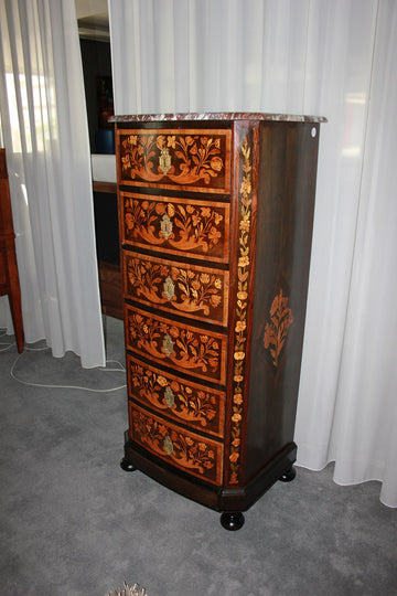 Dutch ebony cinquino with flap dating back to the first half of the 19th century