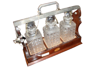 Service à Liqueur Anglais Victorien du XIXe Siècle avec Carafes en Cristal et Coffret en Acajou