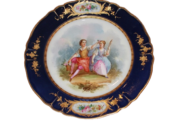 5 Piatti francese in porcellana blu cobalto  Sevres  – Scena galante con decori dorati