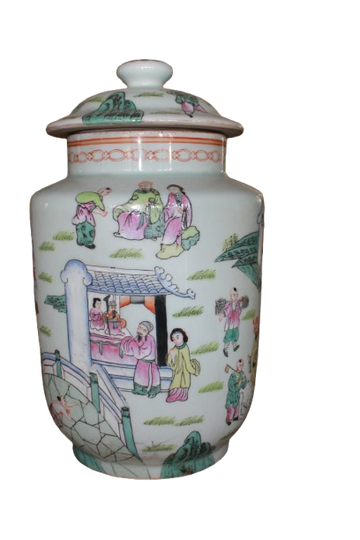 Potiche Cinese di inizio 1900 in Porcellana decorata con personaggi