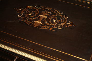 Tavolino con Alette stile Boulle in intarsio in Ottone XIX secolo