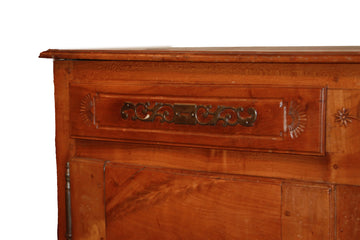 Credenza Alta Provenzale a 2 porte in Legno Ciliegio