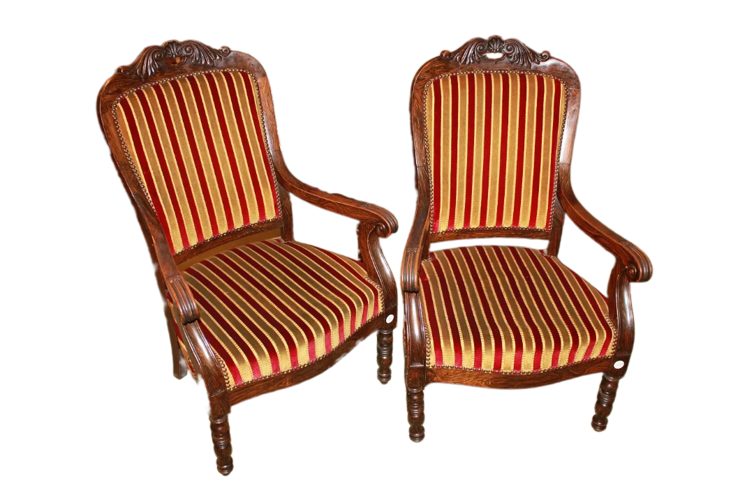 Paire de Fauteuils Style Louis Philippe en Bois Teinté du XIXe Siècle