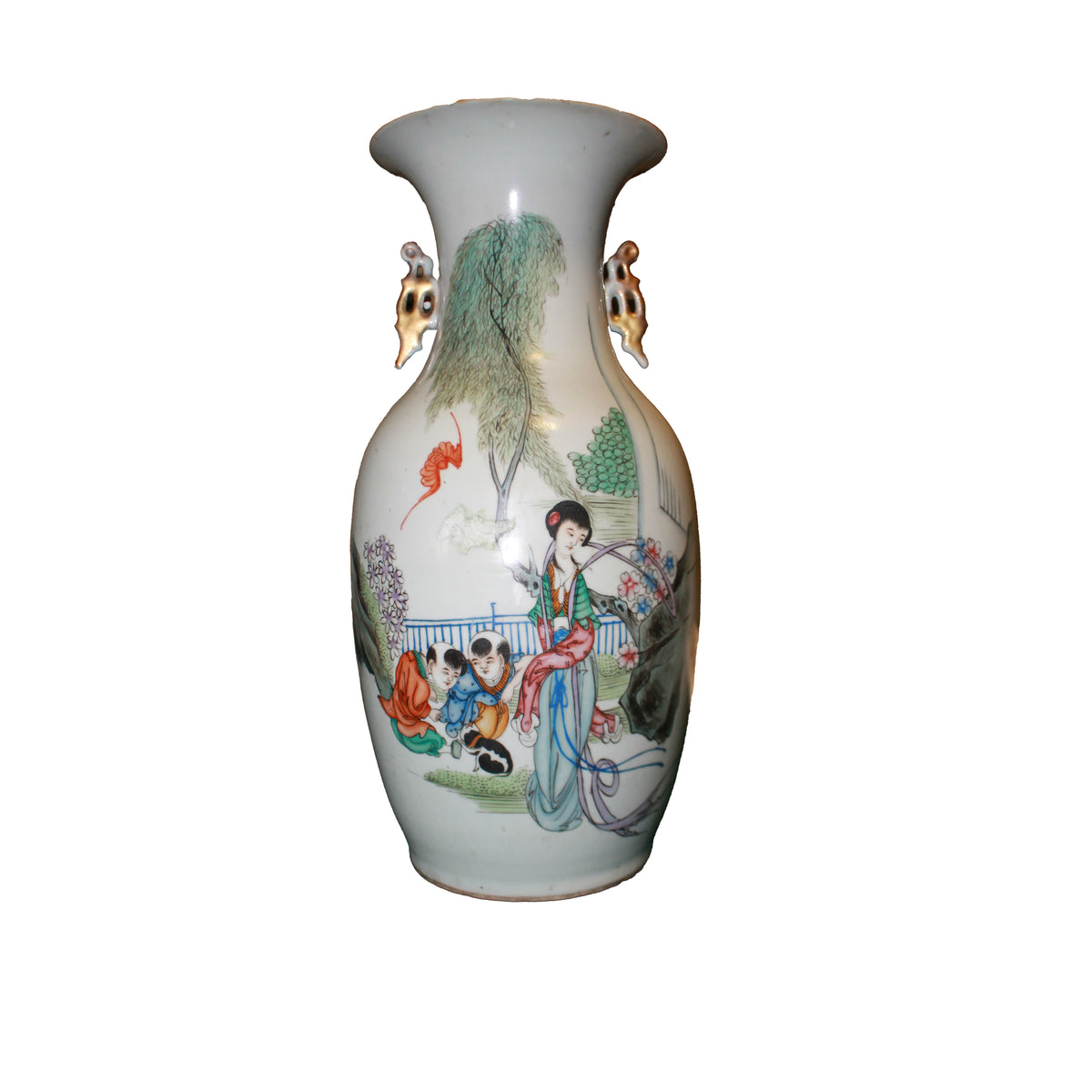 Chinesische Porzellanvase mit Figurenszene, Ende 19. Jahrhundert