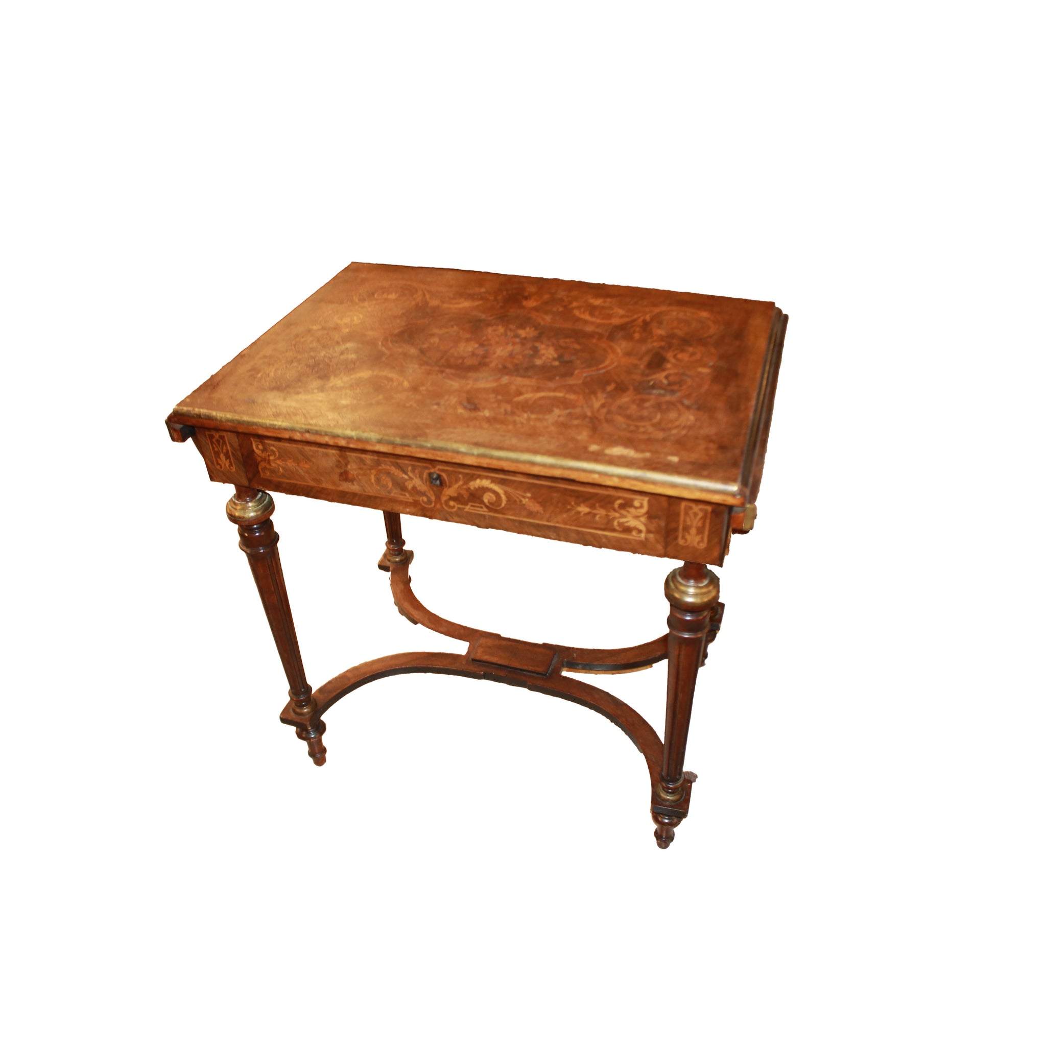 Französischer Louis-XVI-Tisch mit Klappen aus Nussbaum mit floraler Intarsie, 19. Jahrhundert