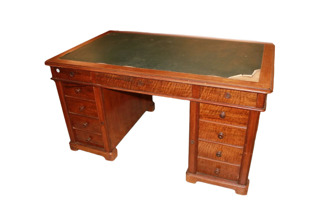 Bureau de Style Louis Philippe avec Colonnes et Tiroirs