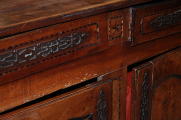 Credenza francese Provenzale della seconda metà del 1800 in legno di noce