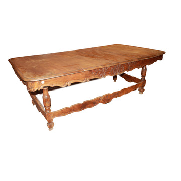 Grande table française extensible style Provençal en noyer massif avec sculptures florales, seconde moitié XIXe siècle