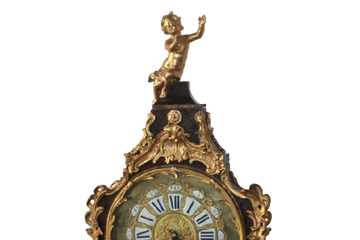 Orologio pensile francese stile Luigi XV – seconda metà del XVIII secolo