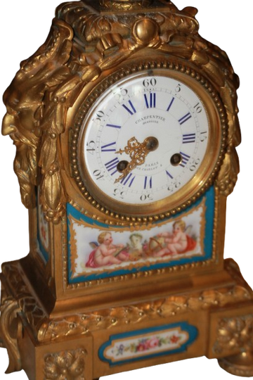 French 19th Century Mantel Clock in Gilt Bronze and Porcelain