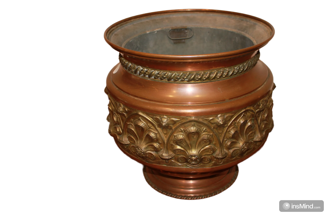 Französische Kupfervase aus dem 19. Jahrhundert