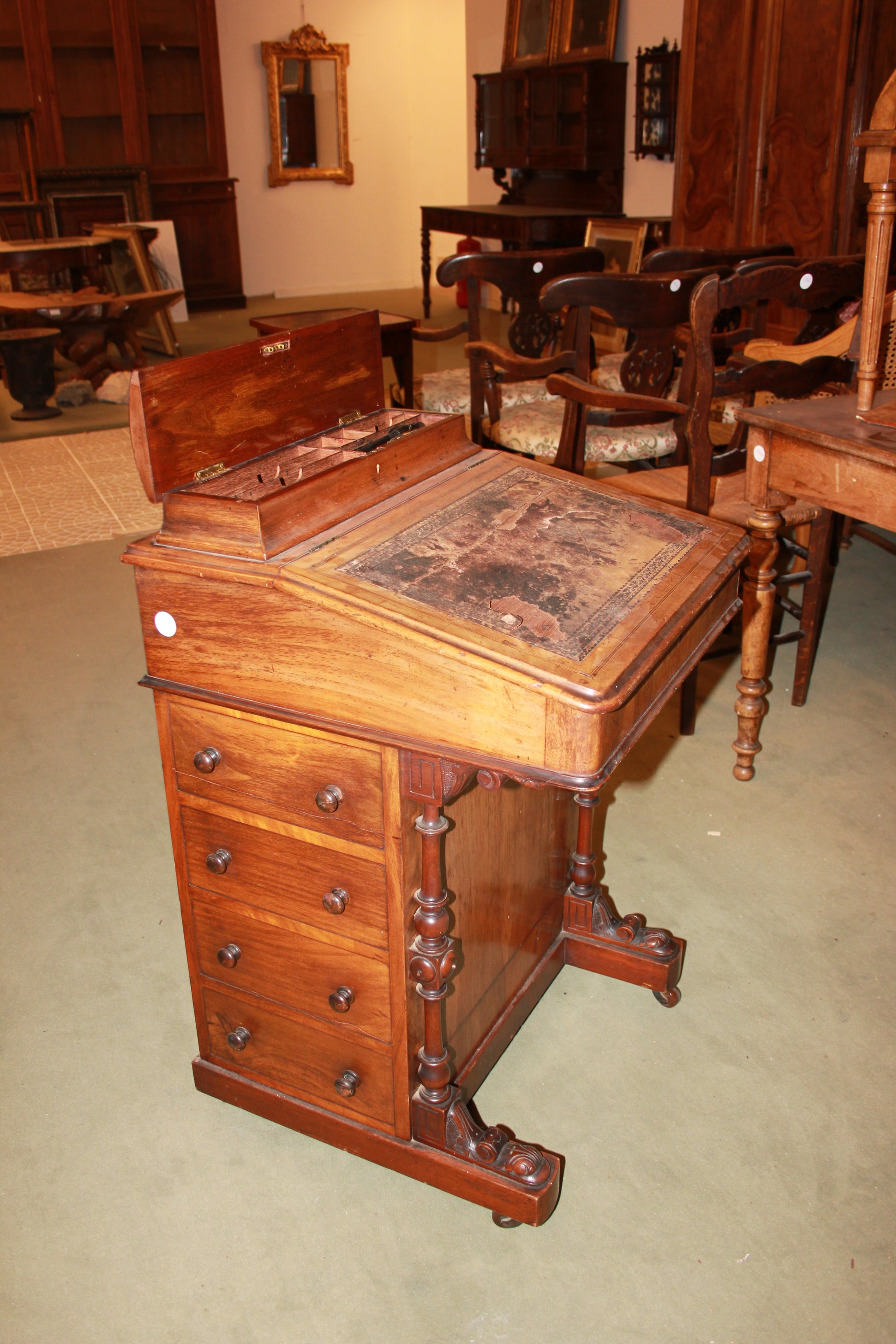 Davenport inglese del 1800 in legno di mogano