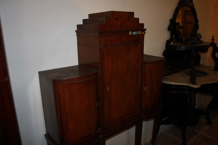 Particolarissimo cabinet Vittoriano di fine 1800 in legno di mogano