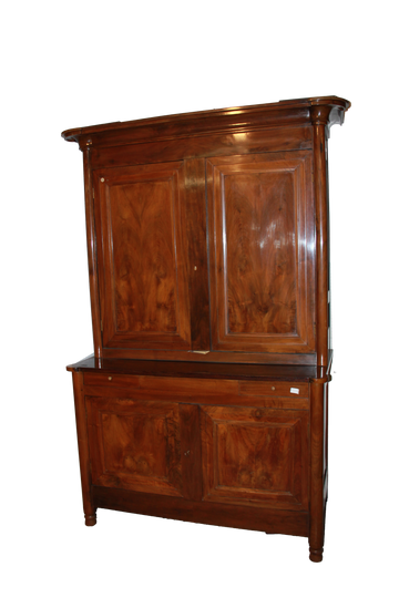 Buffet français du début du 19ème siècle, de style Louis Philippe, en bois de noyer
