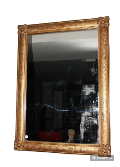 Specchiera simmetrica francese della seconda metà del 1800 stile Luigi XVI in legno dorato e inciso
