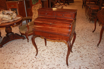 French Louis Philippe style small Bureau Writing desk in mahogany wood, of the 19th century