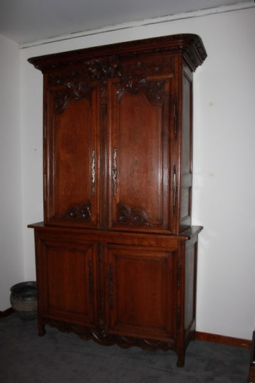 Credenza doppio corpo francese Normandia francese di fine 1700