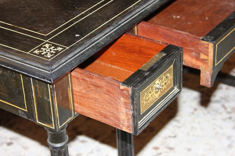Scrittoio scrivania italiana di inizio 1800 Lombardia con avorio in legno di ebano