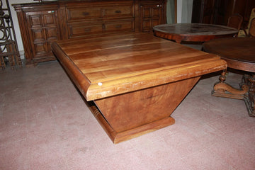 Table rectangulaire à rallonge Decò du début des années 1900 en bois de noyer