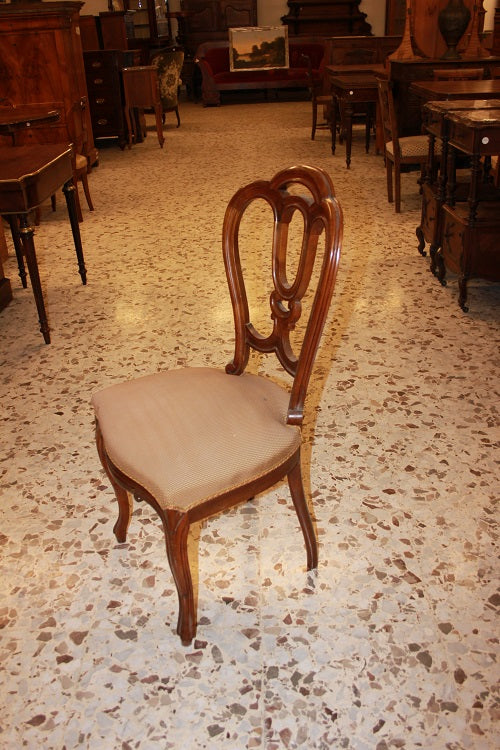 Gruppo di 6 sedie Stile Luigi Filippo in legno di noce XIX secolo