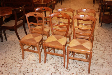 Groupe de 6 chaises rustiques de jardin de campagne en bois de cerisier 1800