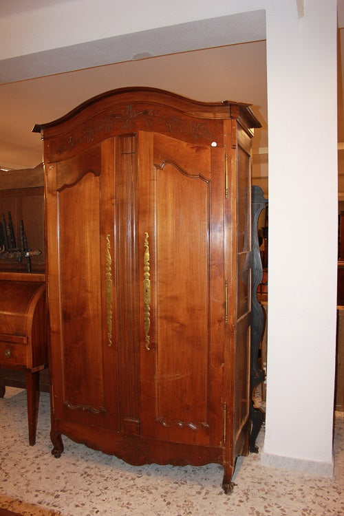 French Provencal wardrobe from the second half of the 1700s in dark oak