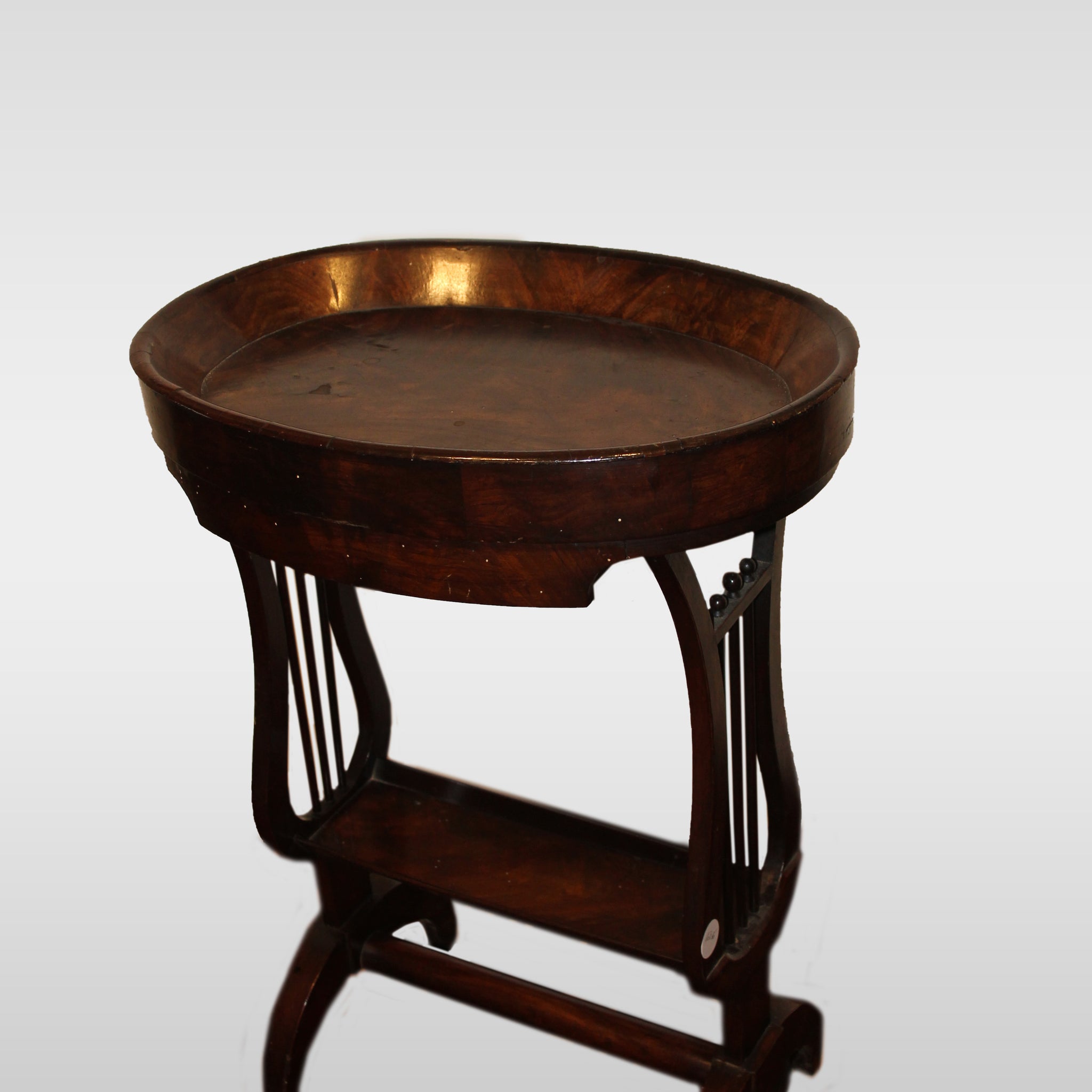 Tavolino di metà 1800 in mogano e piuma di mogano stile Impero