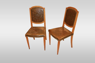 Gruppo di 6 sedie stile Luigi XVI con seduta e schienale in pelle stampata