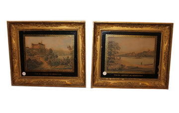 Ensemble de deux Gravures couleur encadrées de dorures et de verre peint du XIXe siècle