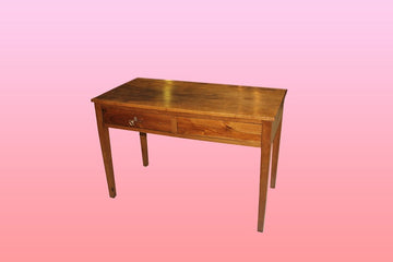 Italian desk from the second half of the 1700s in walnut wood