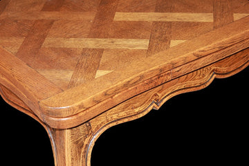 Petite table provençale du 19ème siècle en bois de chêne