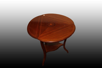 Petite Table anglaise de la seconde moitié du 19ème siècle, style victorien à ailes