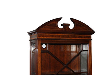 Vitrine anglaise du 19ème siècle, de style Victorien en bois d'acajou avec filet marqueté