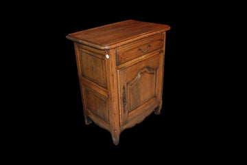 French Provençal style sideboard from the mid-1800s in oak wood
