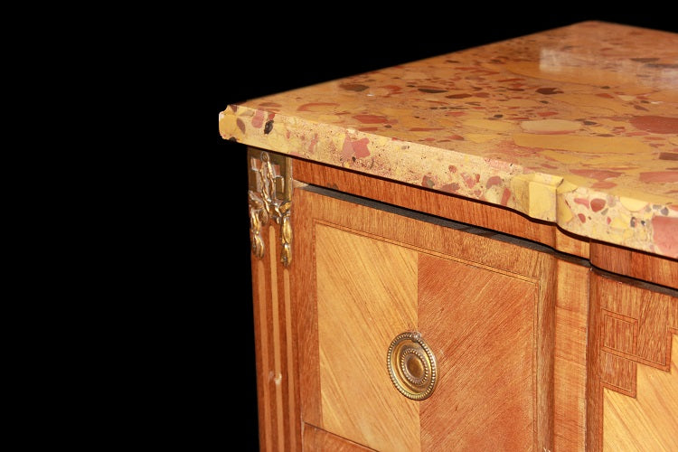 Cassettone francese della seconda metà 1800 stile Luigi XVI in legno di bois de rose