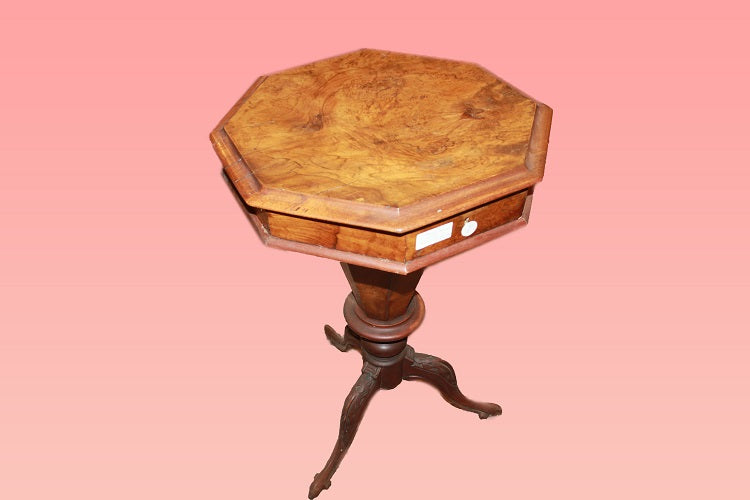 Tavolino da lavoro in stile Vittoriano in legno di noce