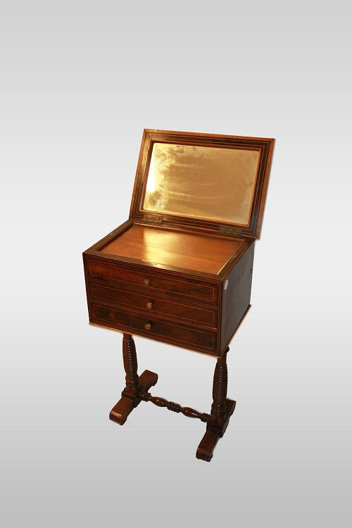 Toilette francese stile Carlo X del 1800 Francese in legno di palissandro