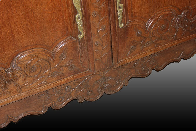 Armadio provenzale di fine 1700 inizio 1800 stile Provenzale in legno di rovere