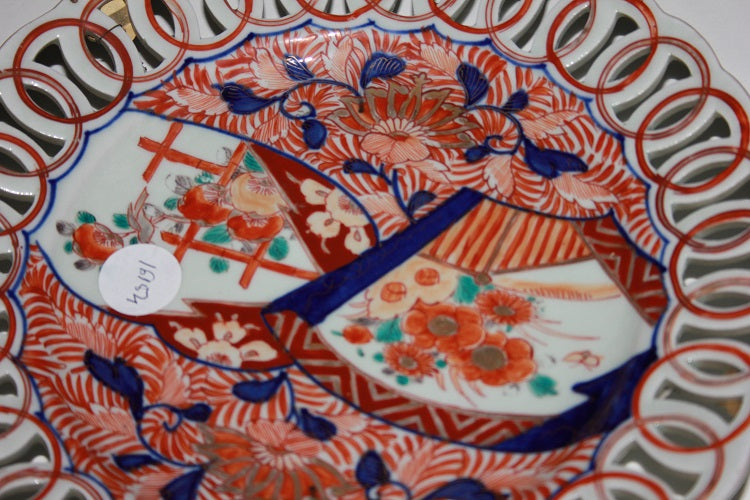 Coppia di piatti Giapponesi Imari di fine 1800