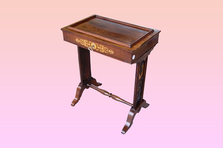 Antico tavolino Carlo X intarsiato francese del 1800 restaurato