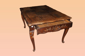 Antique furniture French table from 1800 Provençal oak carvings