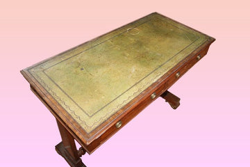 Bureau victorien anglais antique de 1800 avec plateau en cuir acajou