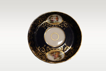 Tasse et soucoupe antiques en porcelaine de Vienne des années 1800