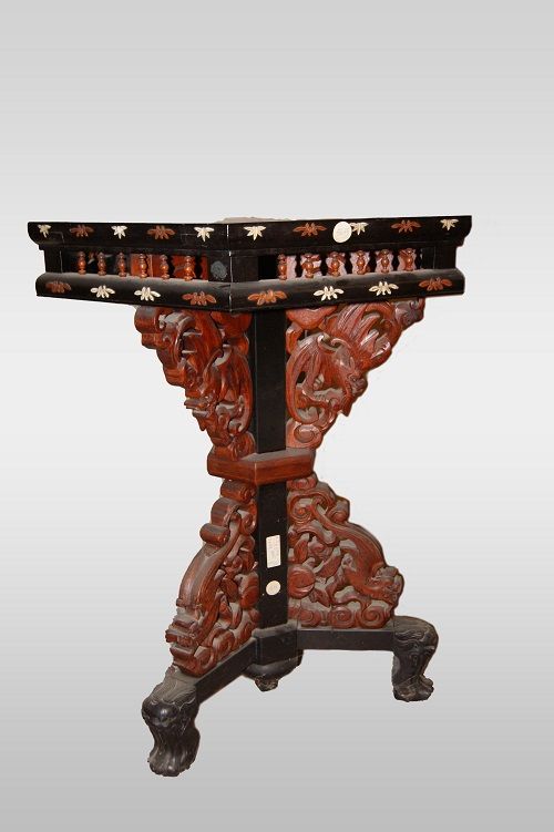 Tavolino Orientale Ilias Casa Moro - Legno Con Intarsi In Ottone, Diametro 46 Cm, Stile Marocchino Vintage