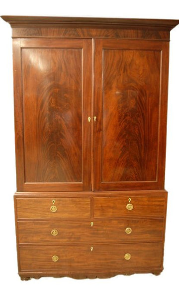 Antique English wardrobe from the 1800s in Regency style mahogany