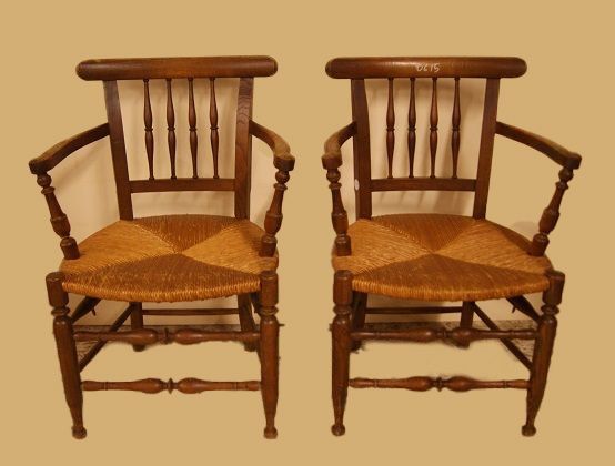 Coppia di antiche sedie poltroncine francesi in paglia di fiume 1800