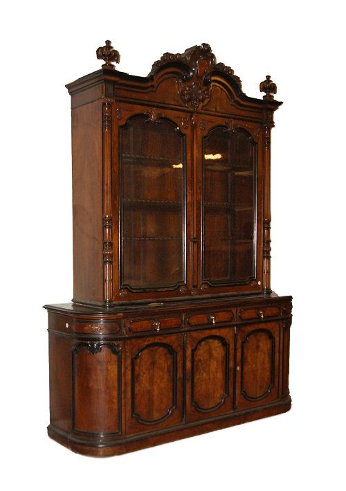 Grande credenza del 1800 Luigi Filippo in noce alta 280 cm