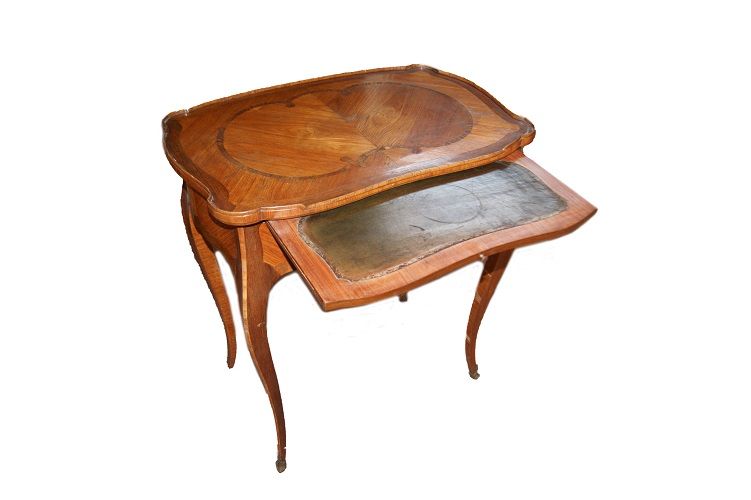 Antico tavolino a fagiolo stile Luigi XV intarsiato del 1800 