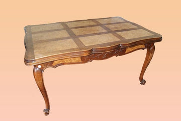 Antique extendable table from the 19th century in French cherry